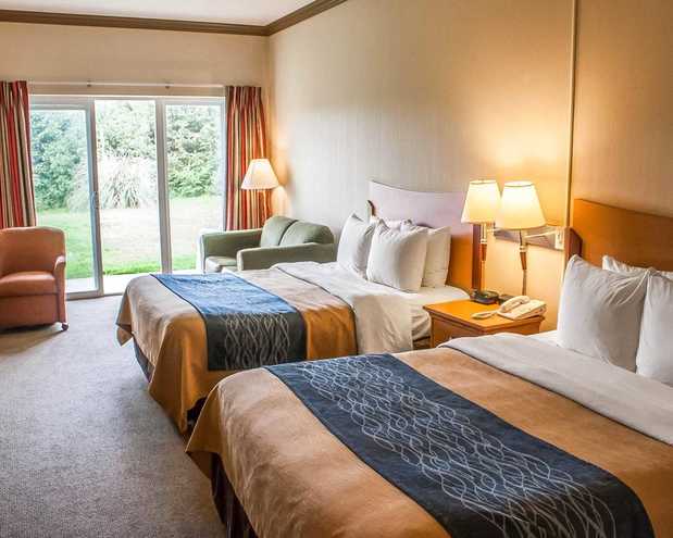 Images Comfort Inn & Suites