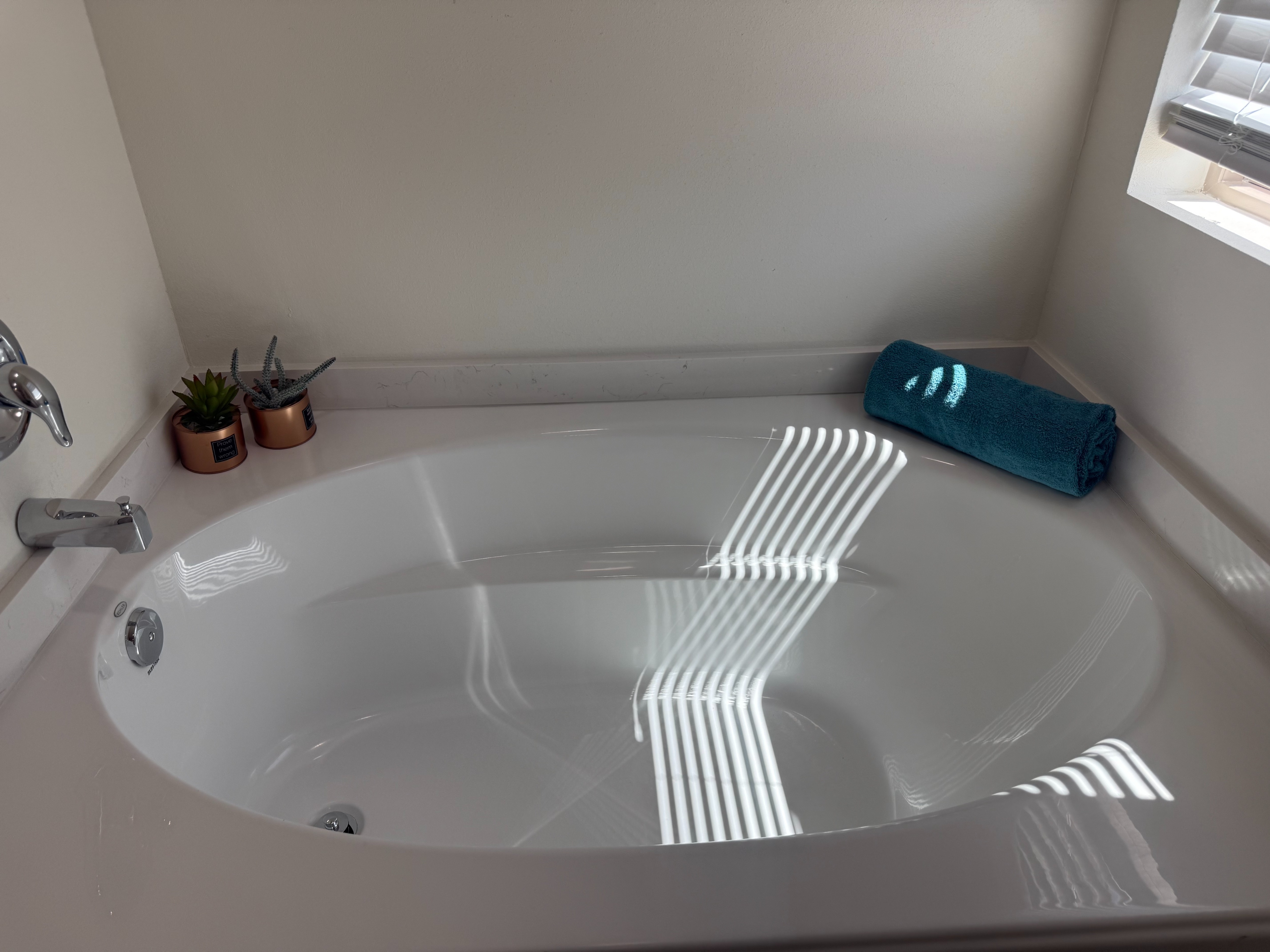 Shine Effect Cleaning Services Image