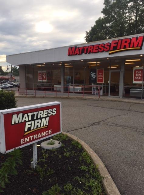 Mattress Firm Verona Photo