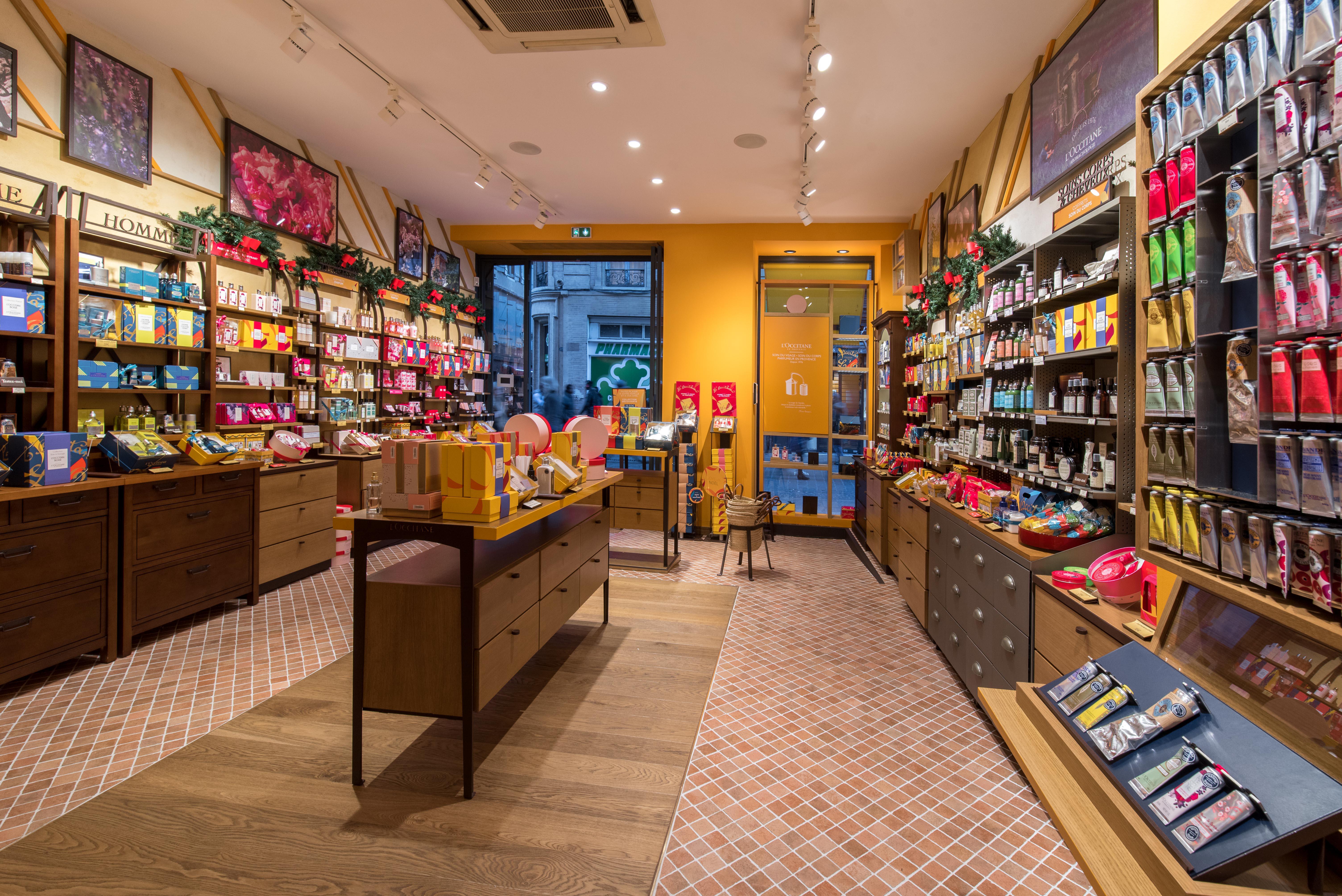 Магазин Парфюмерии Loccitane