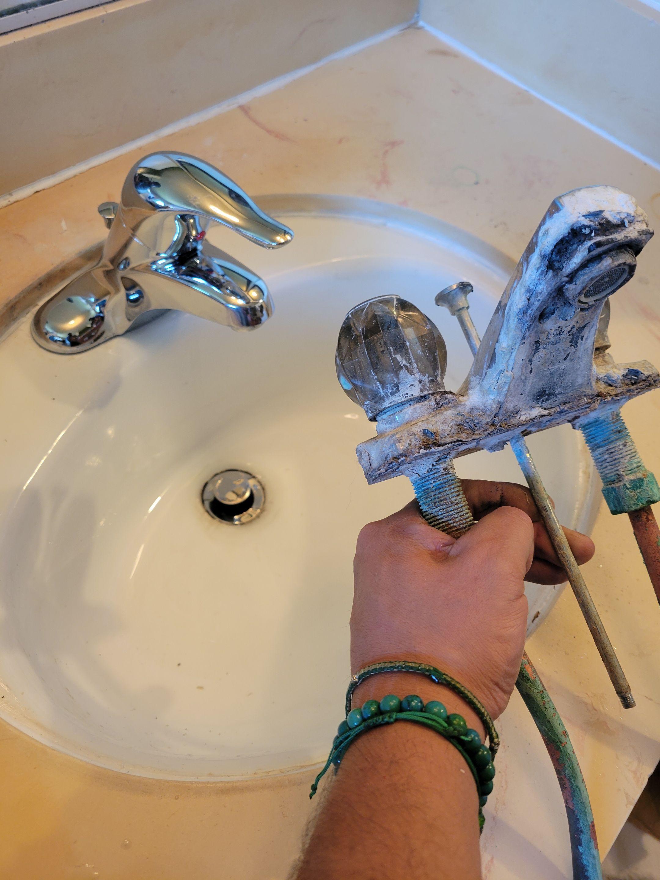 Professional Plumbing Inc Image