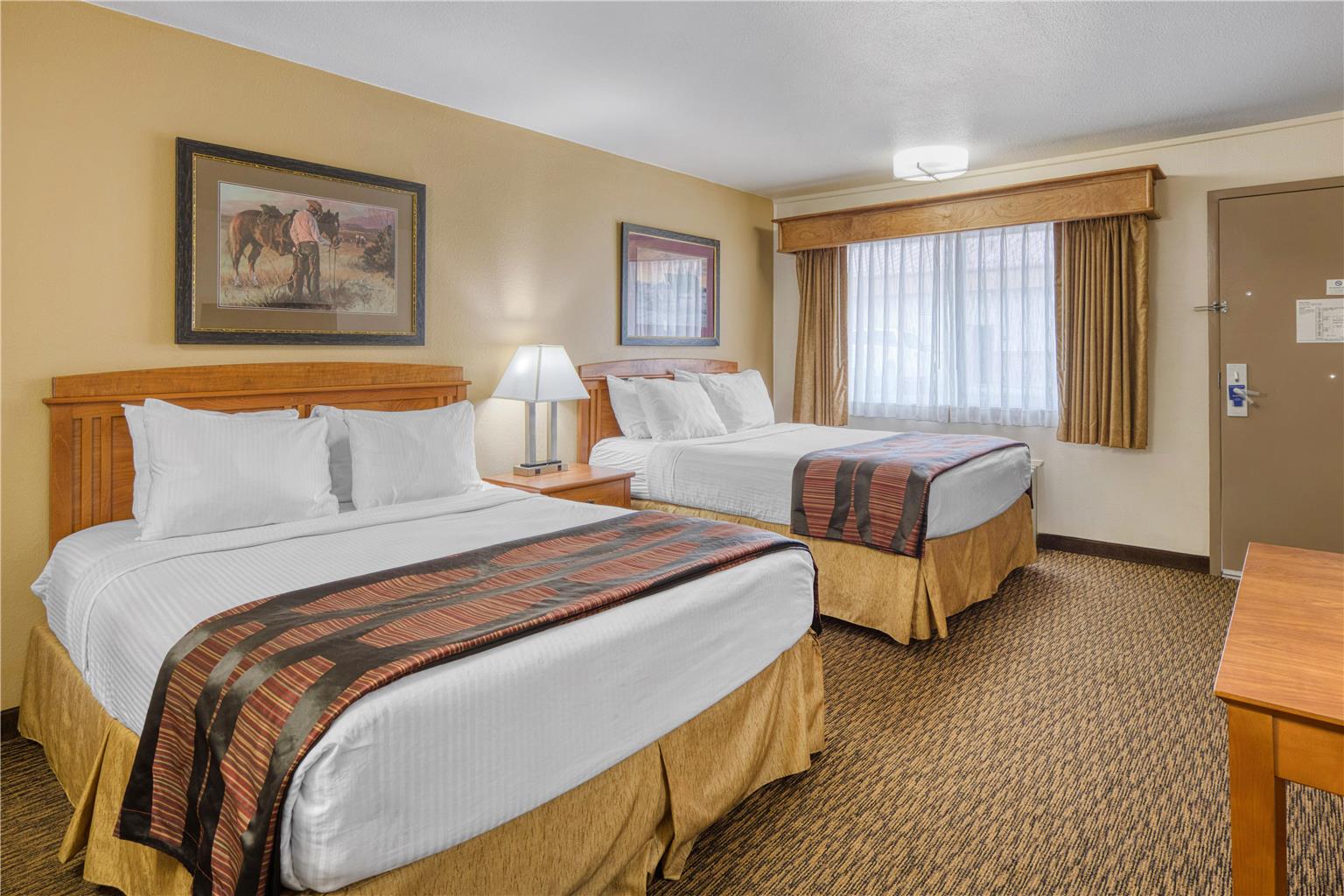 Best Western Plains Motel Image