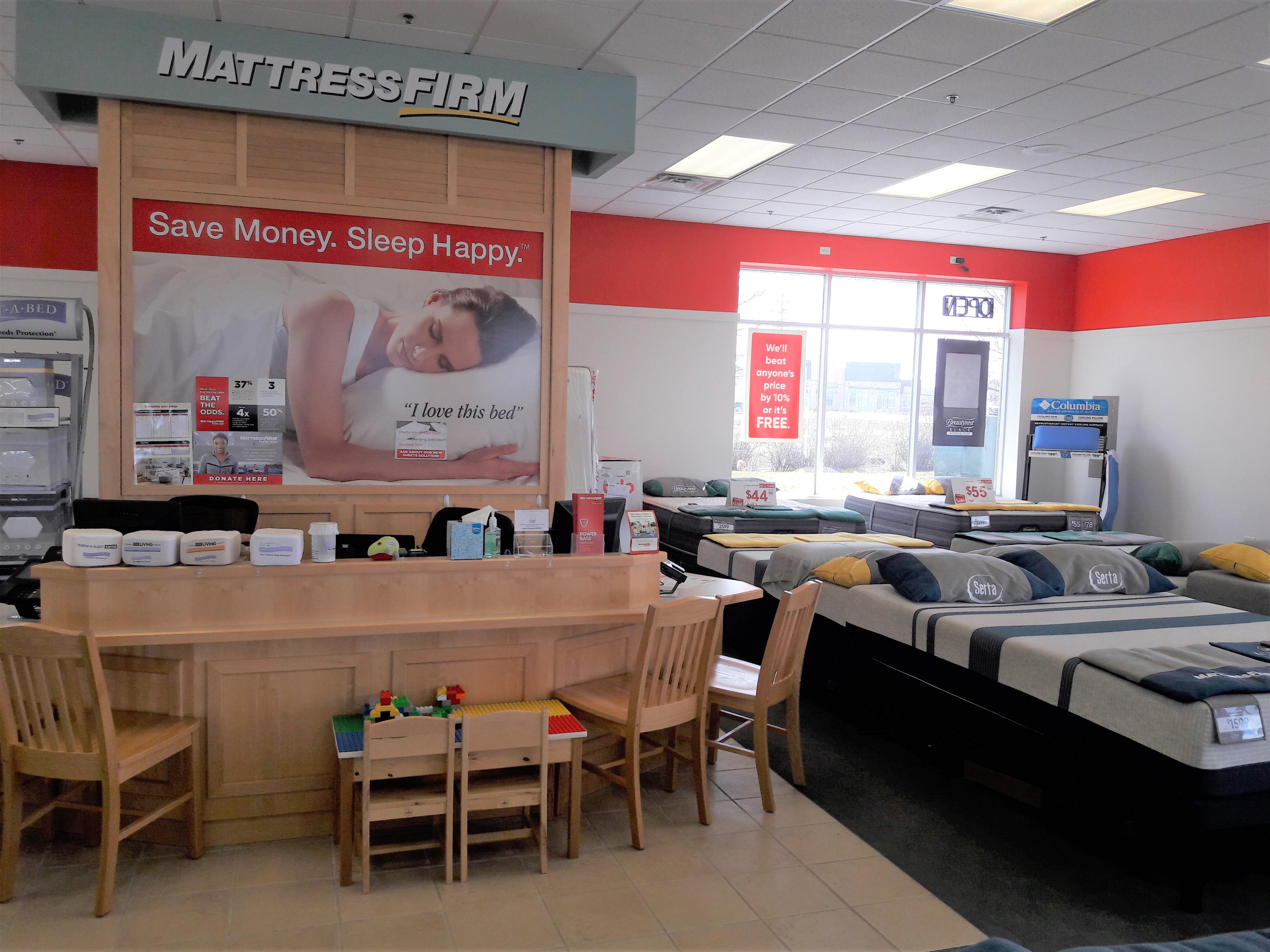 Mattress Firm Pewaukee Photo