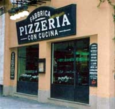 Images Fabbrica Pizzeria con Cucina