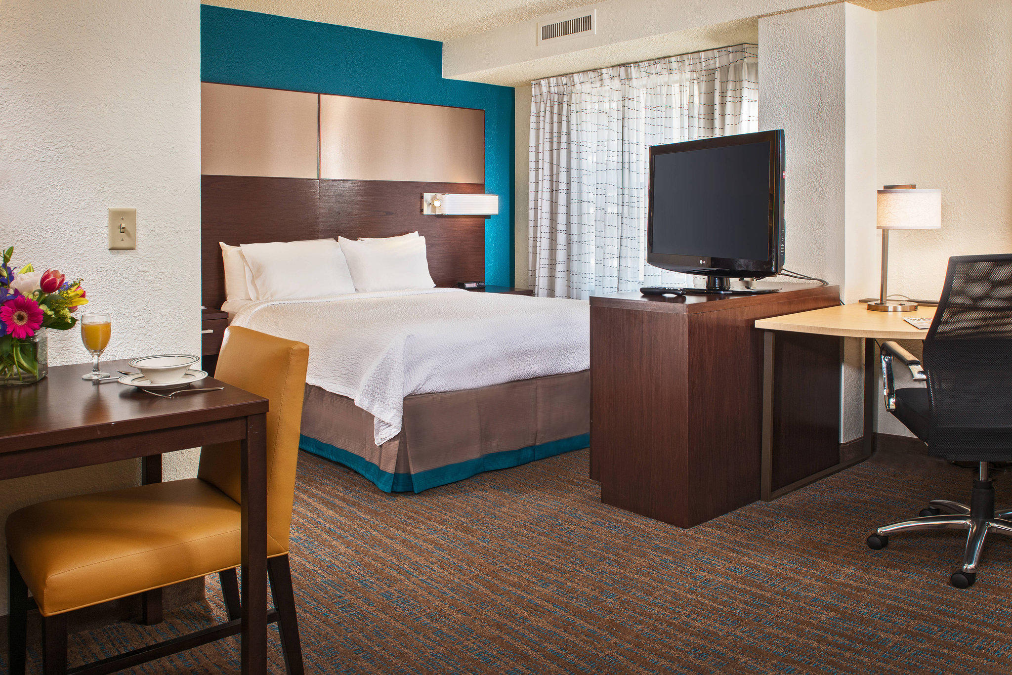 Residence Inn by Marriott Washington, DC/Dupont Circle Photo