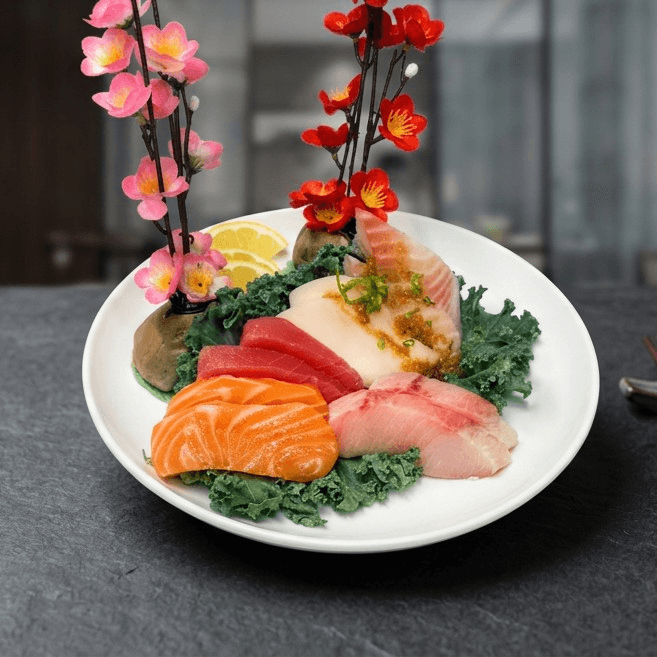 Small Sashimi Platter (10)