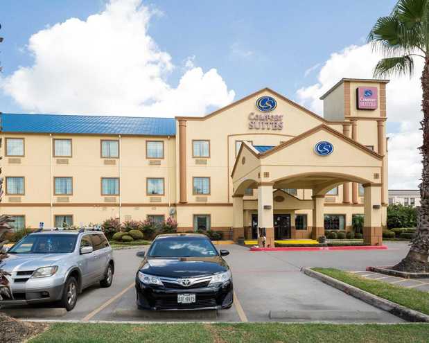 Images Comfort Suites