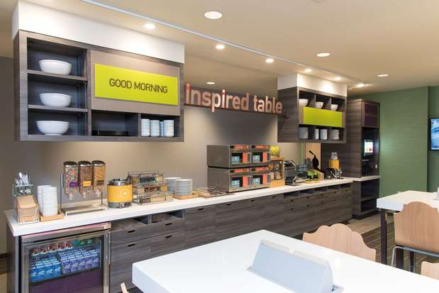 Images Home2 Suites by Hilton Indianapolis Downtown