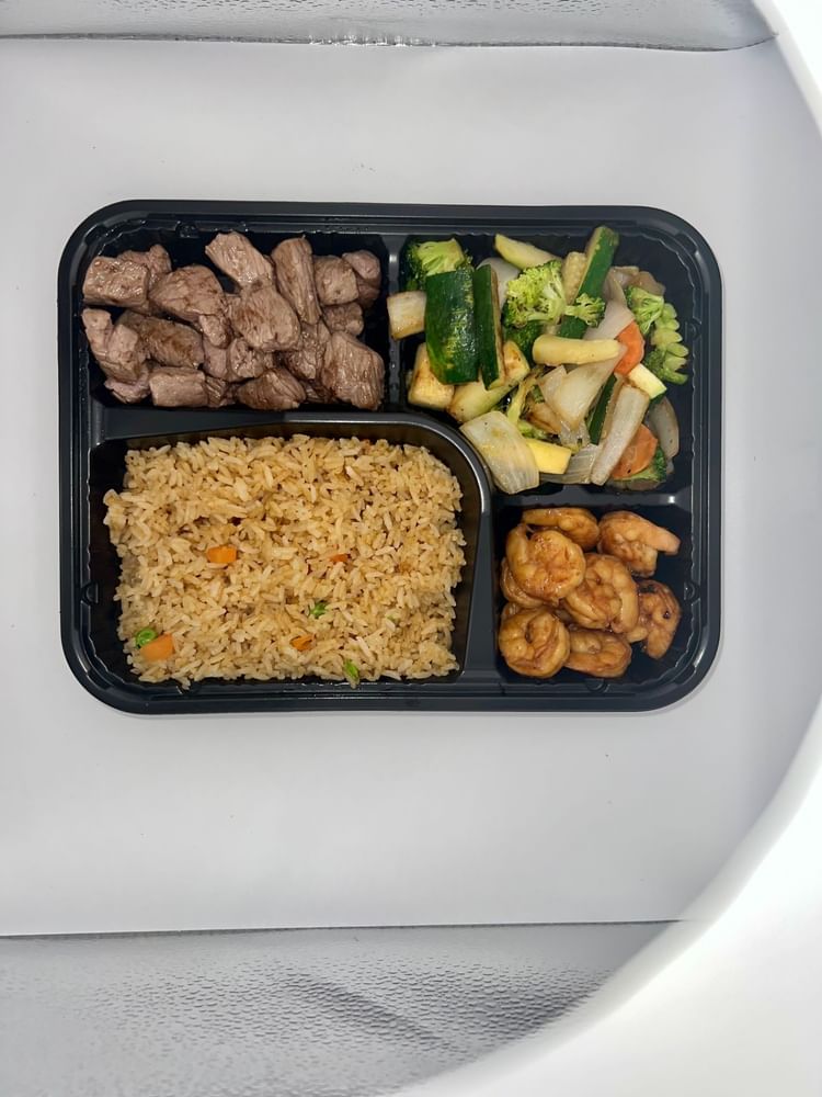 HL9. Steak & Shrimp (6 pcs) Hibachi Lunch