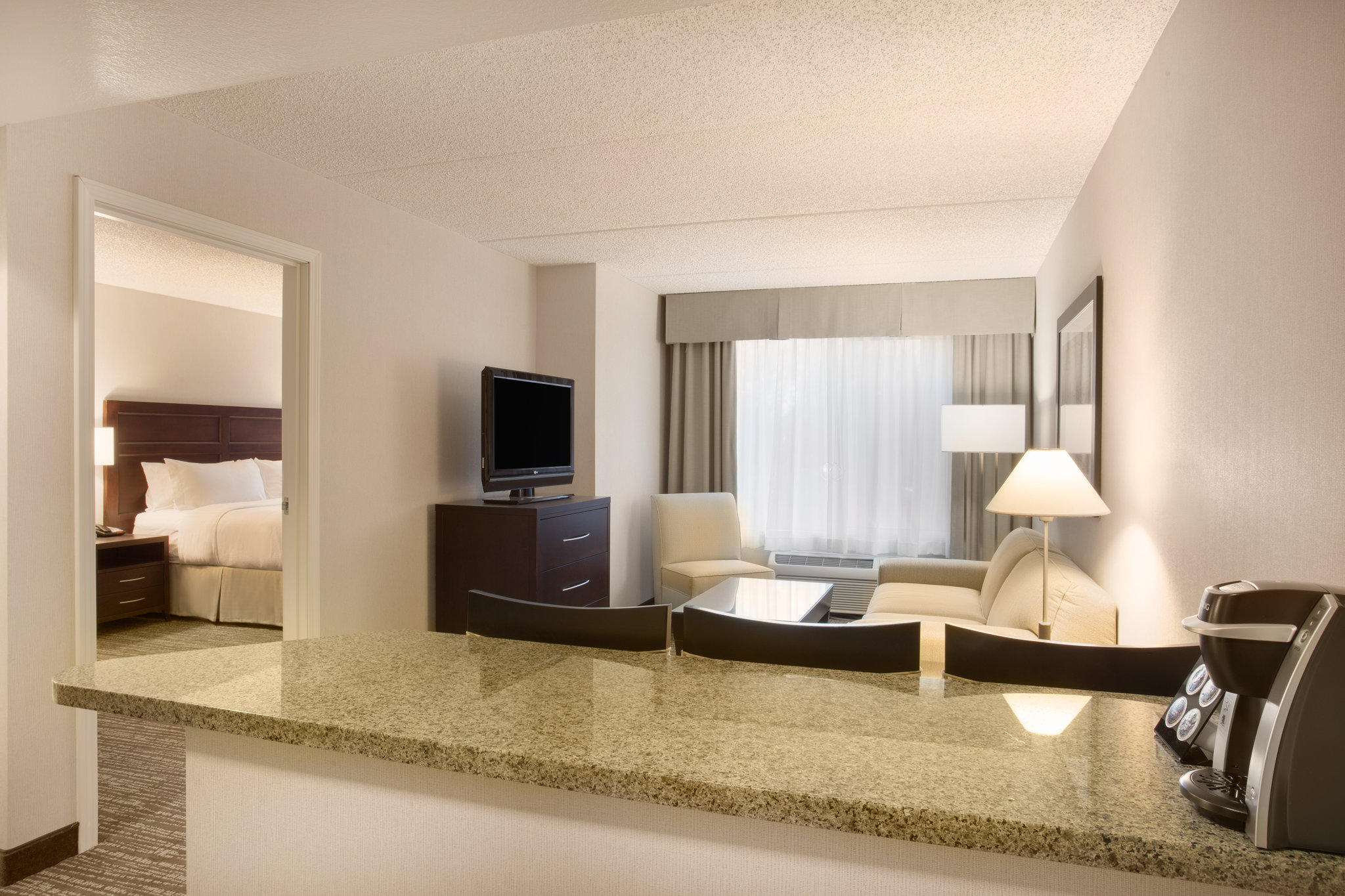 Holiday Inn & Suites Scottsdale North - Airpark Photo