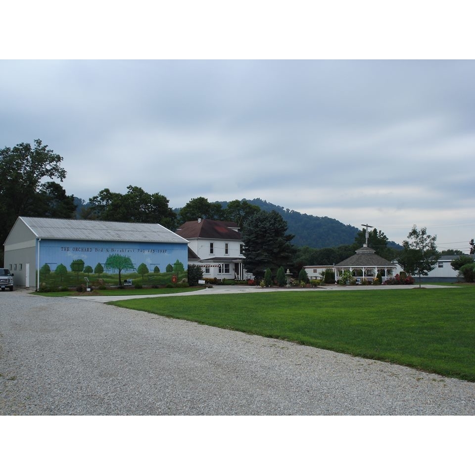 The Orchard Bed &amp; Breakfast Logo