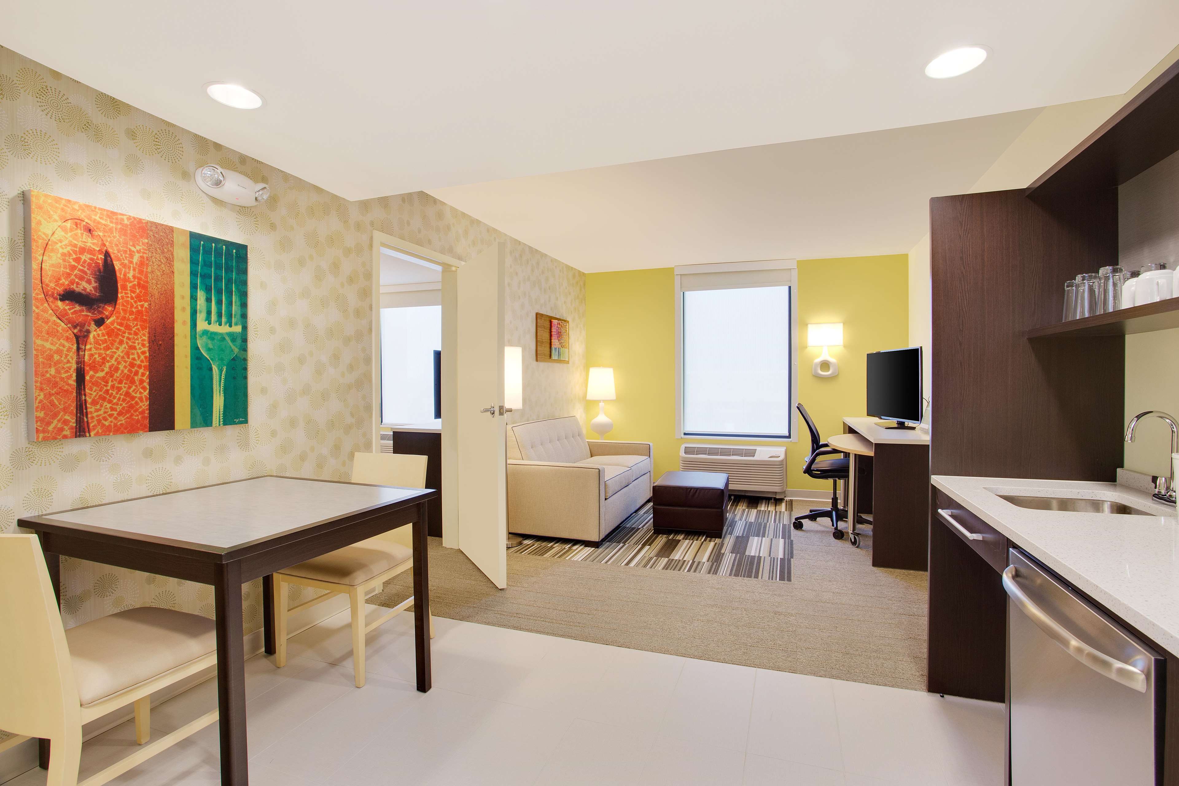 Home2 Suites by Hilton Chicago Schaumburg Photo