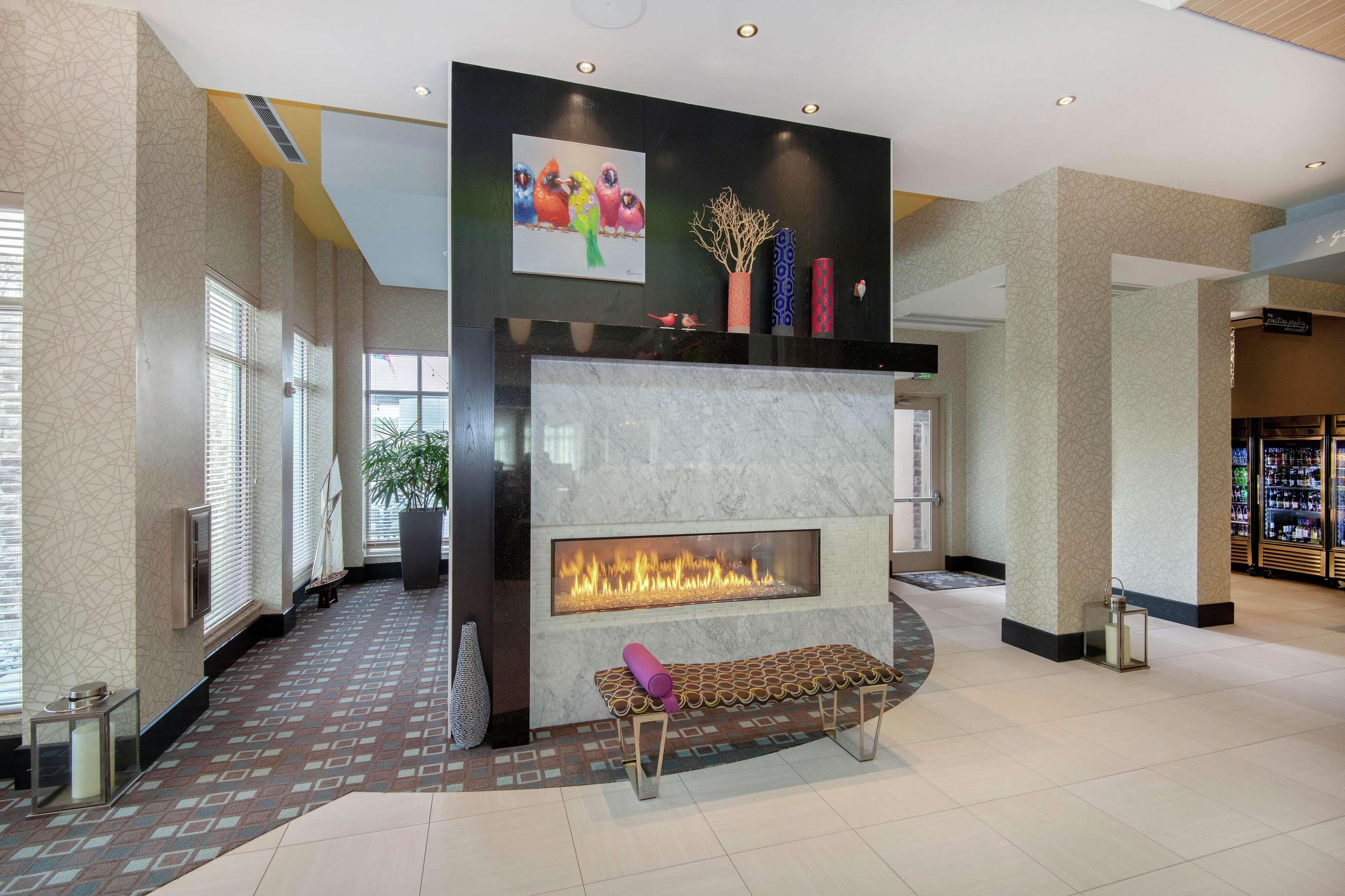 Hilton Garden Inn Raleigh /Crabtree Valley Photo