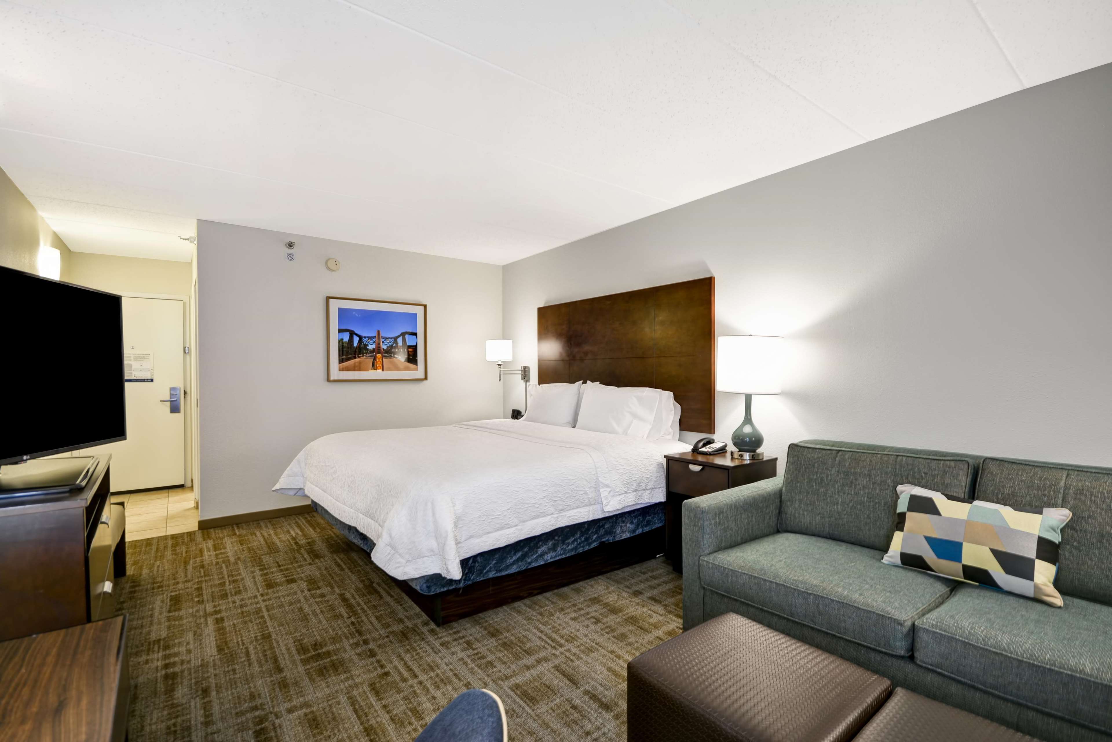 Hampton Inn Chicago/Naperville Photo