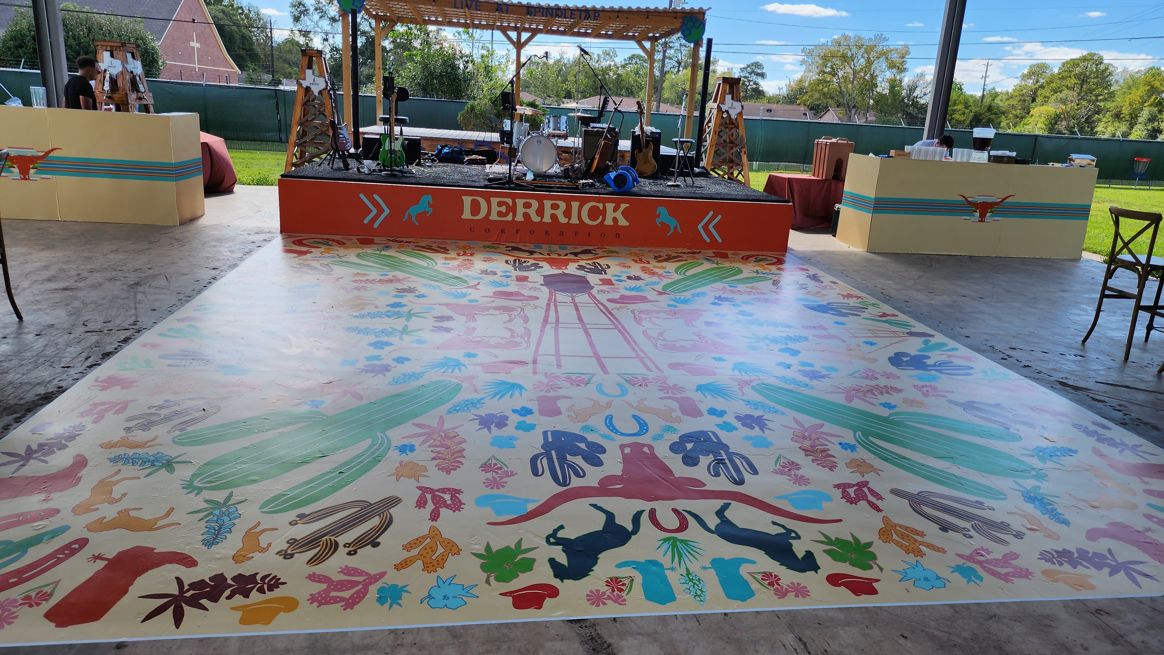 Vici Graphics & Decor, LLC Image