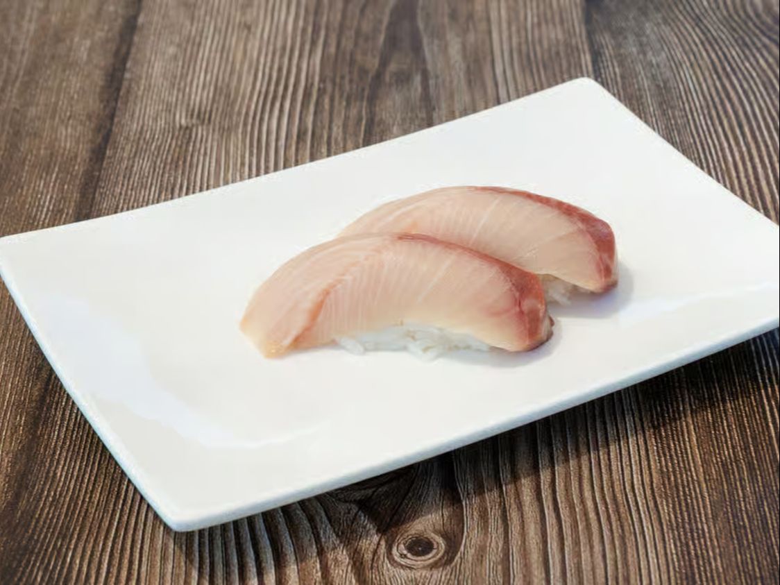 Yellowtail Roll