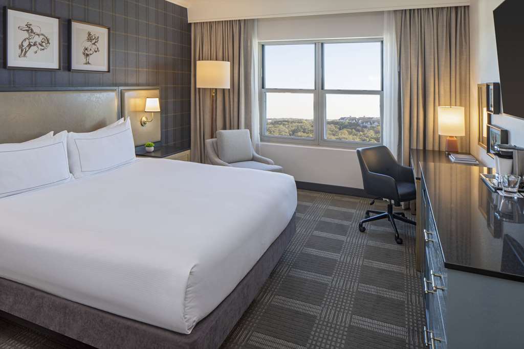 Hilton San Antonio Hill Country Image
