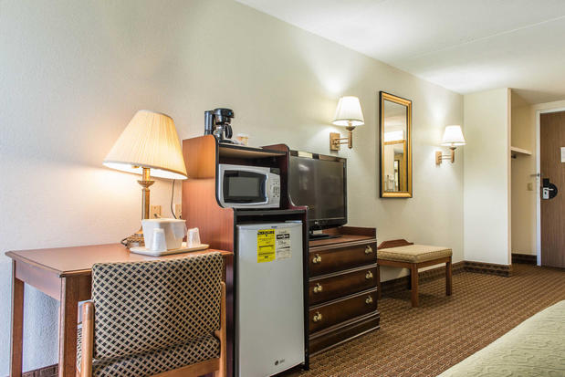 Images Rodeway Inn