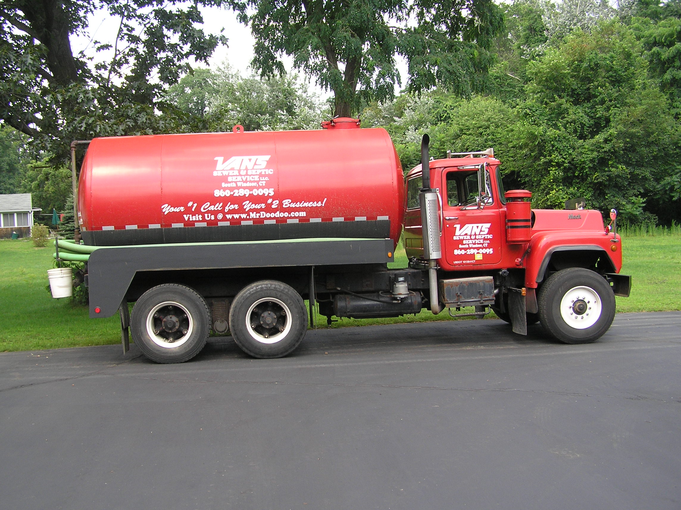 Vans Sewer & Septic Service Photo