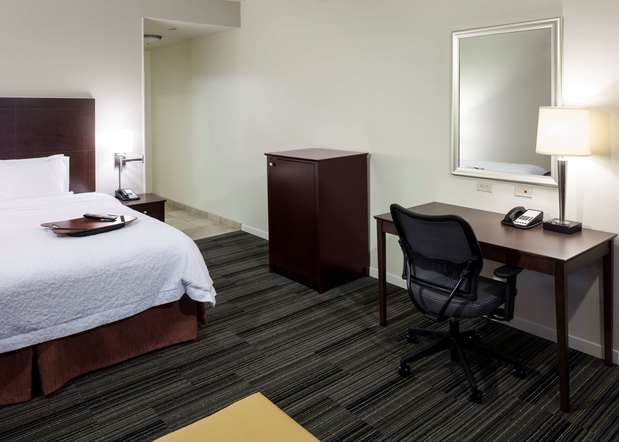 Images Hampton Inn & Suites Phoenix North/Happy Valley