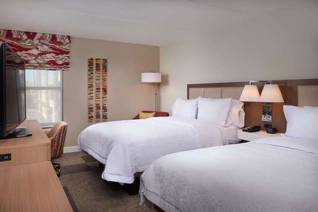 Images Hampton Inn & Suites Phoenix/Scottsdale on Shea Boulevard