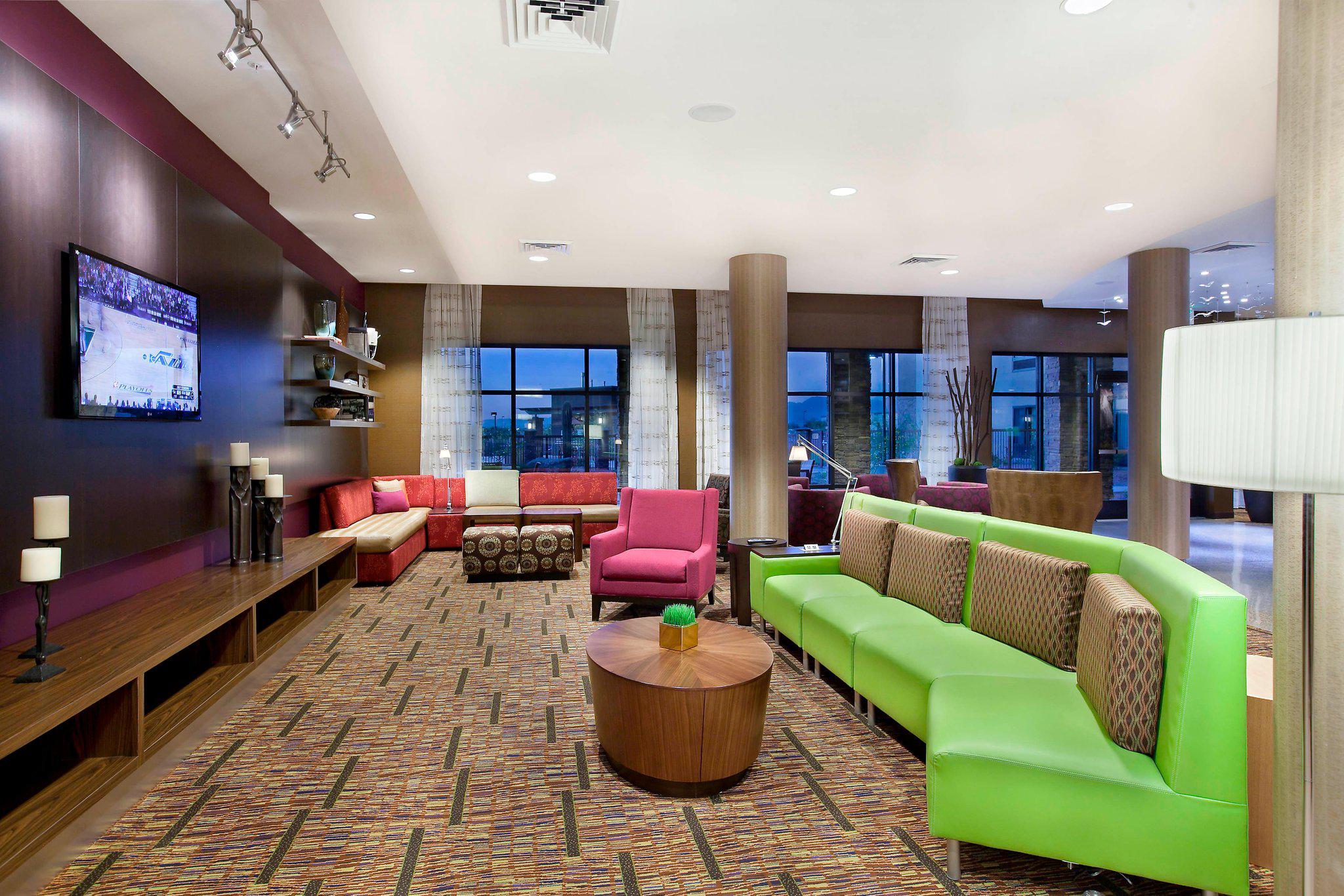 Courtyard by Marriott Scottsdale Salt River Photo