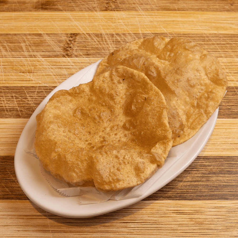 2 Pieces Poori