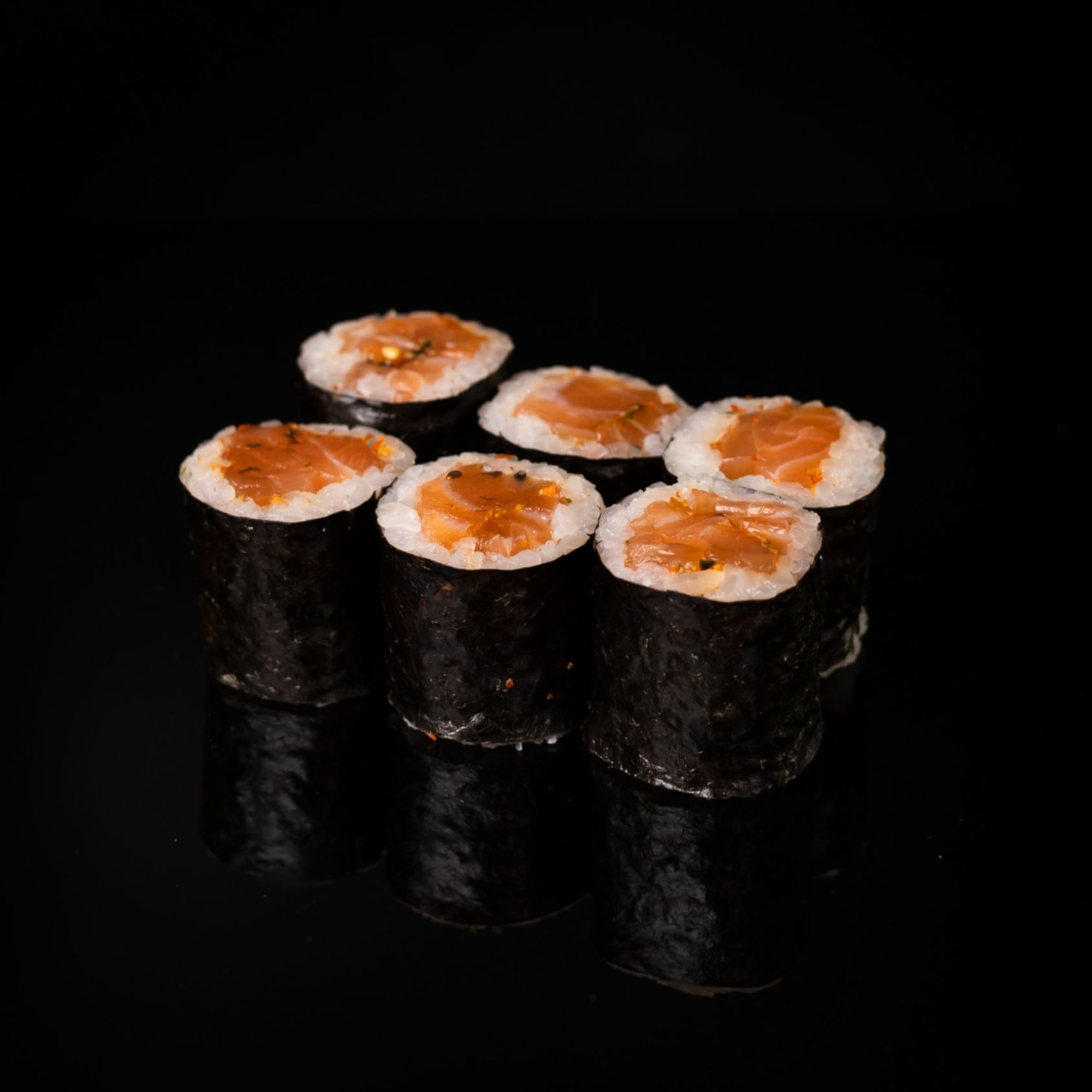 Hosomaki Karakuchi Salmon