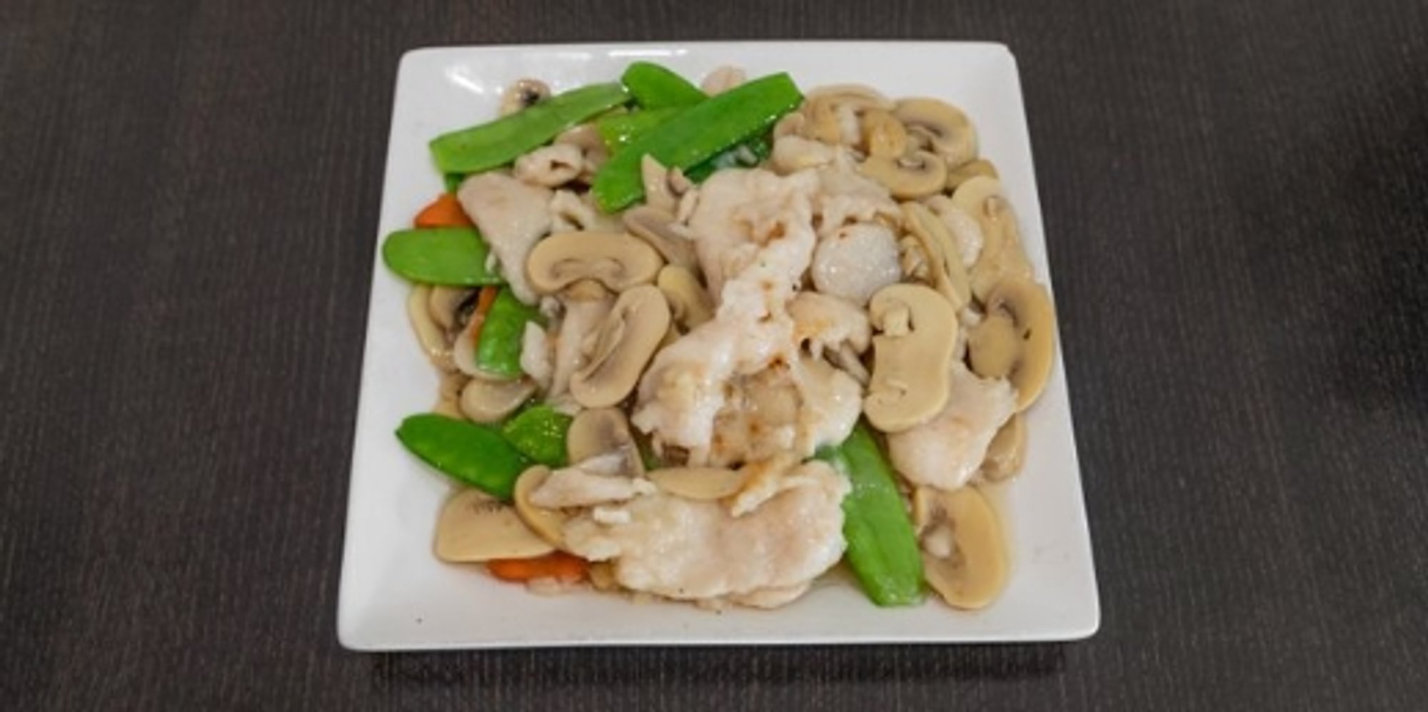 Moo goo gai pan / 蘑菇鸡片