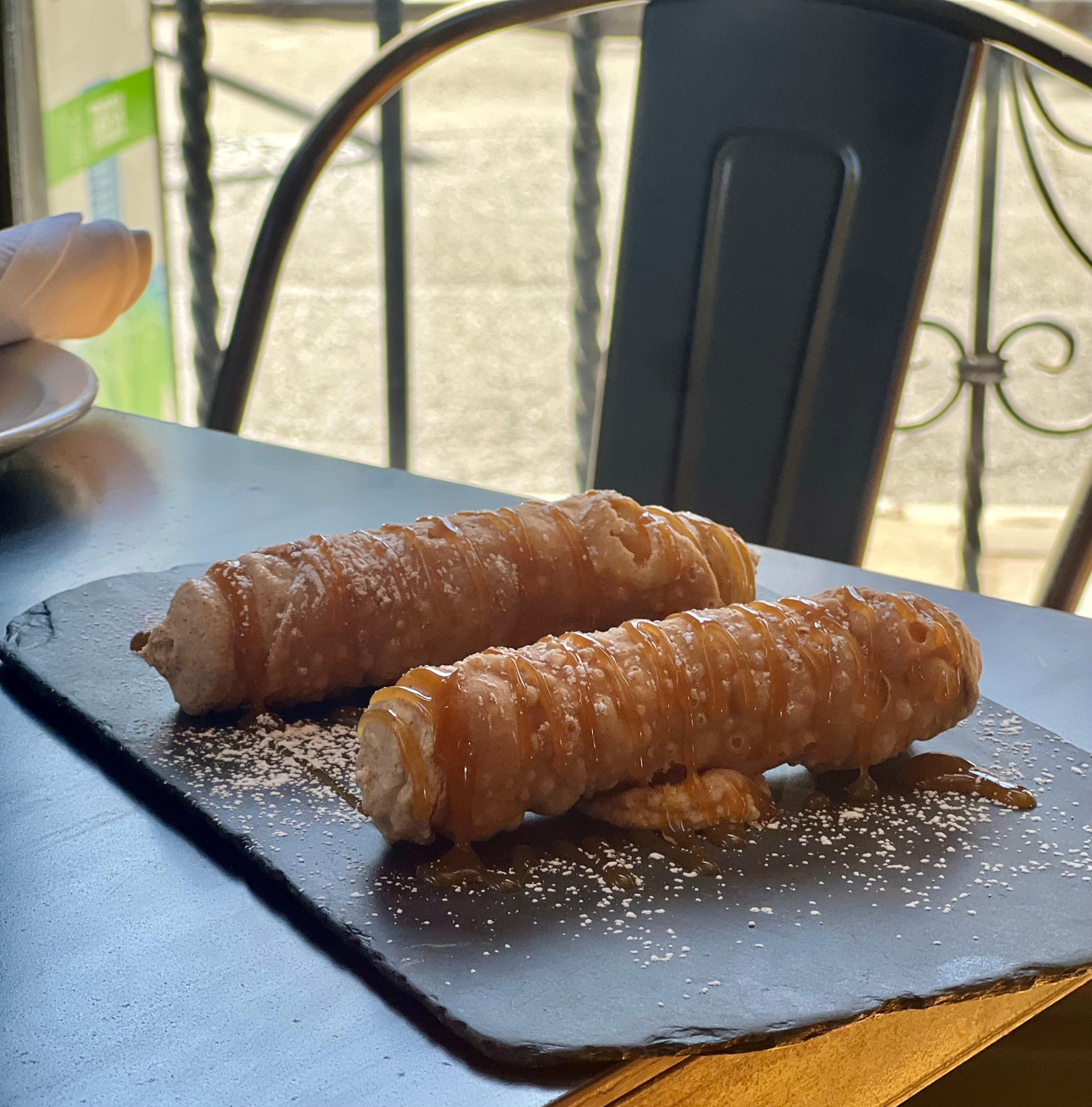 Pumpkin Spice Cannoli 