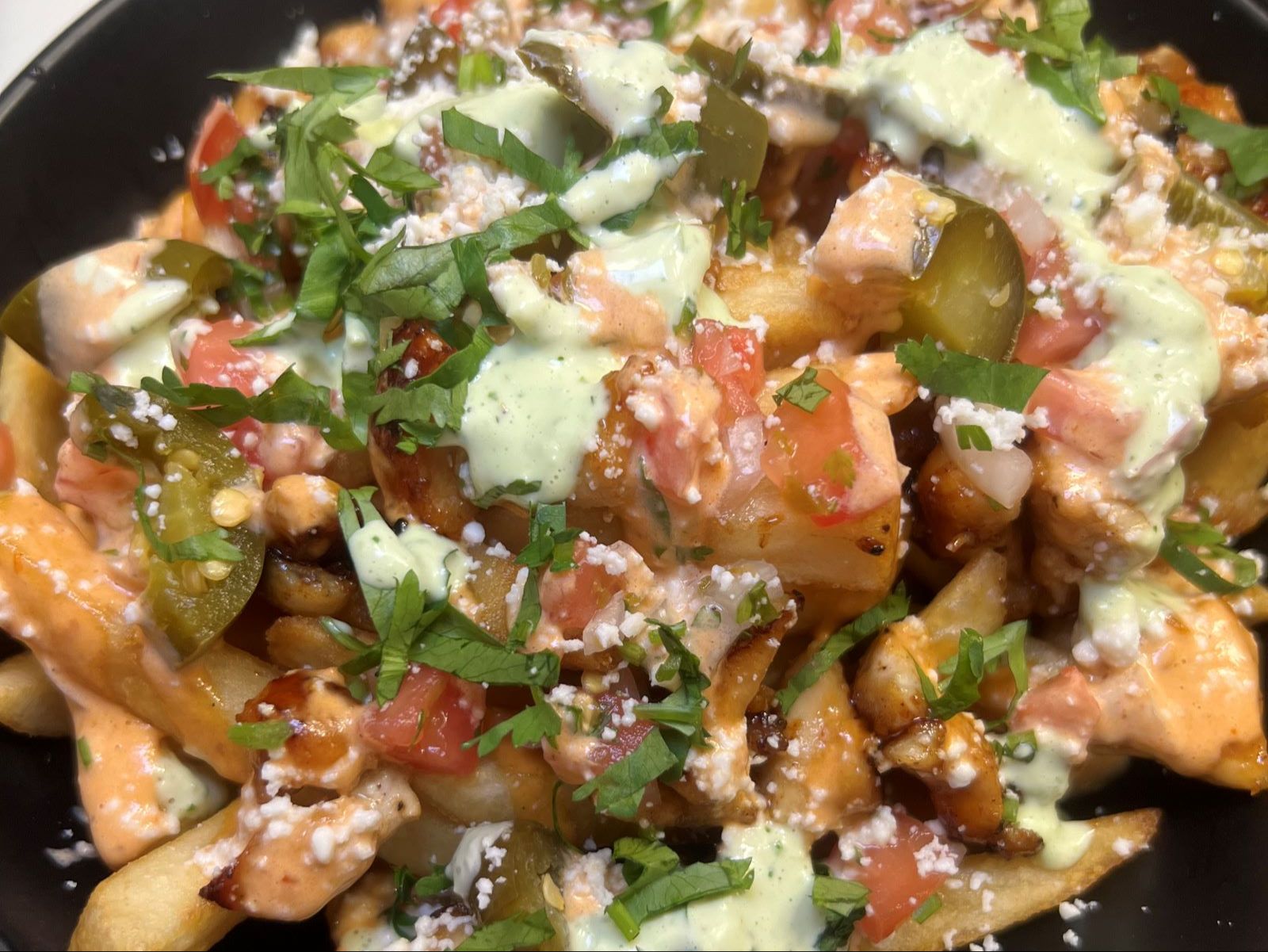 Jerk Chicken Street Fries