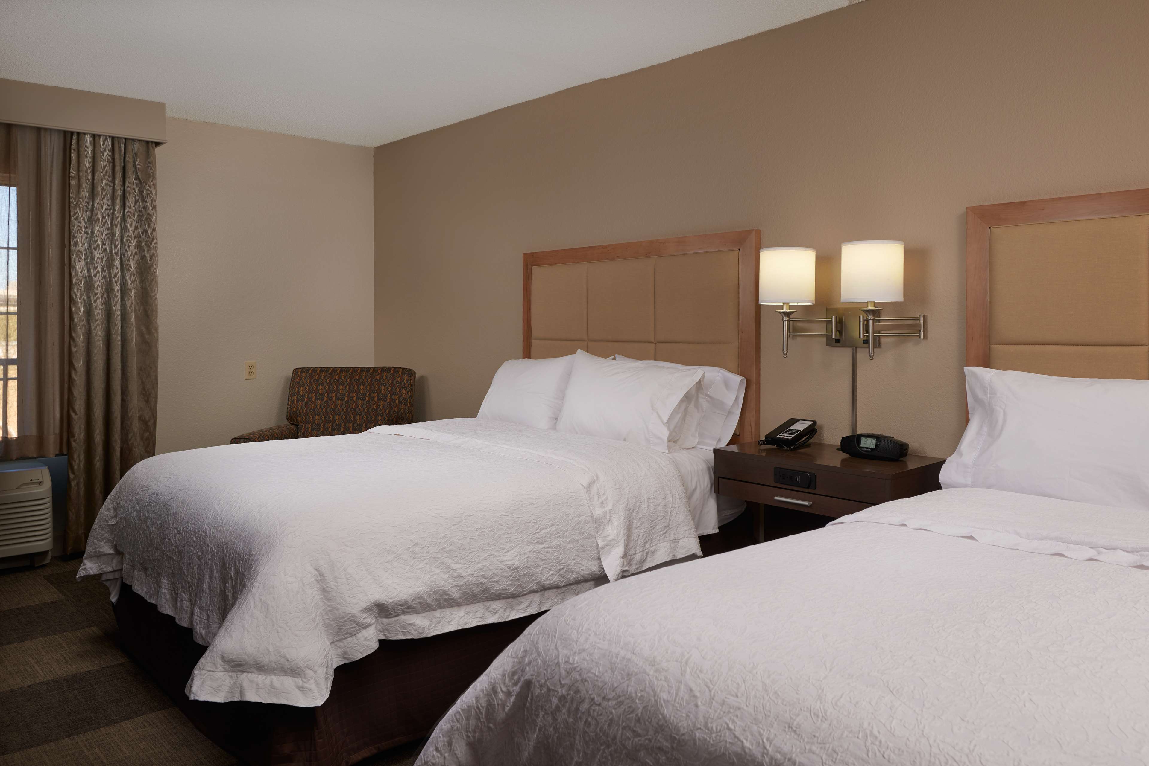 Hampton Inn & Suites Phoenix/Scottsdale Photo