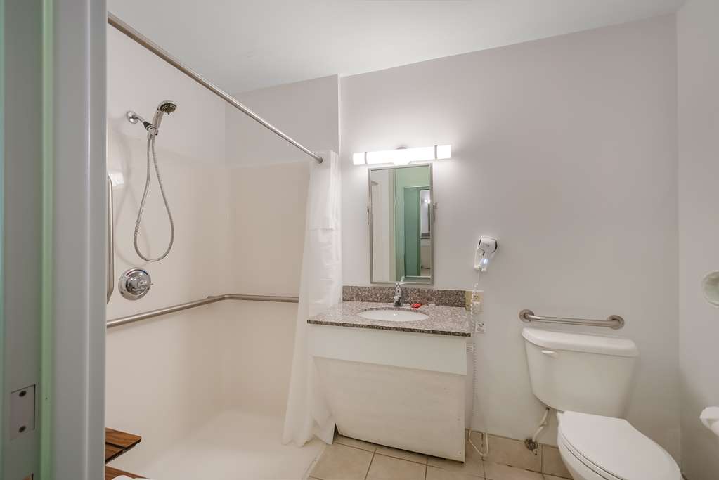 SureStay Plus by Best Western Berkeley Springs Image