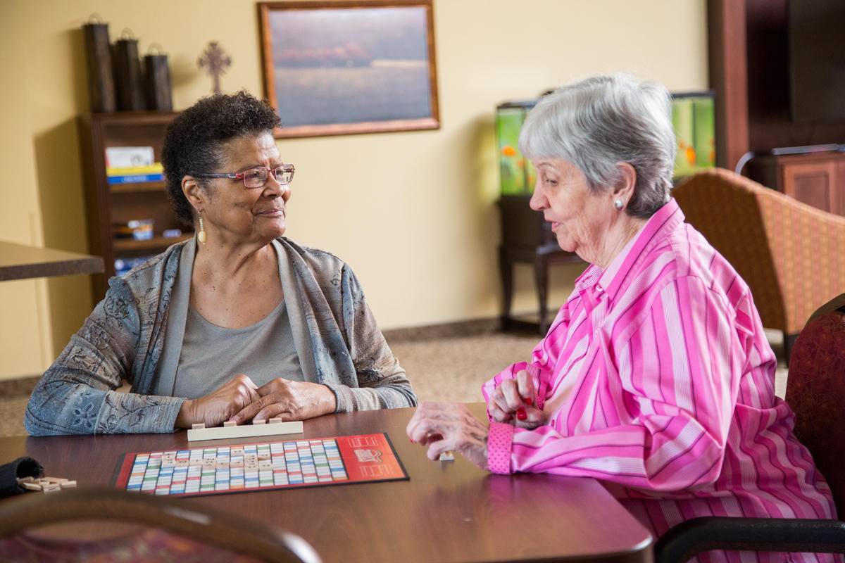 At Summit Hill we believe our residents can live an active, fulfilling and socially enriched lifestyle at any age. The social calendar at Summit Hill Senior Living is designed with every individual in mind.