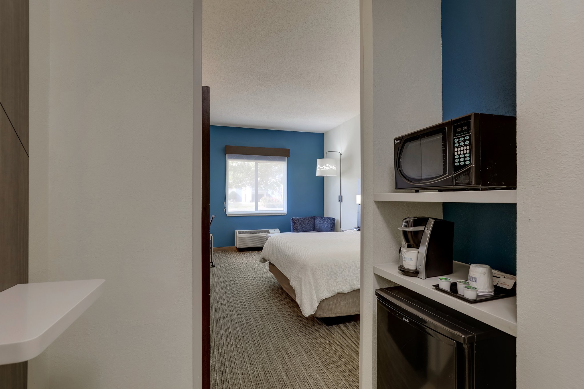 Holiday Inn Express & Suites Gadsden W-Near Attalla by IHG Image