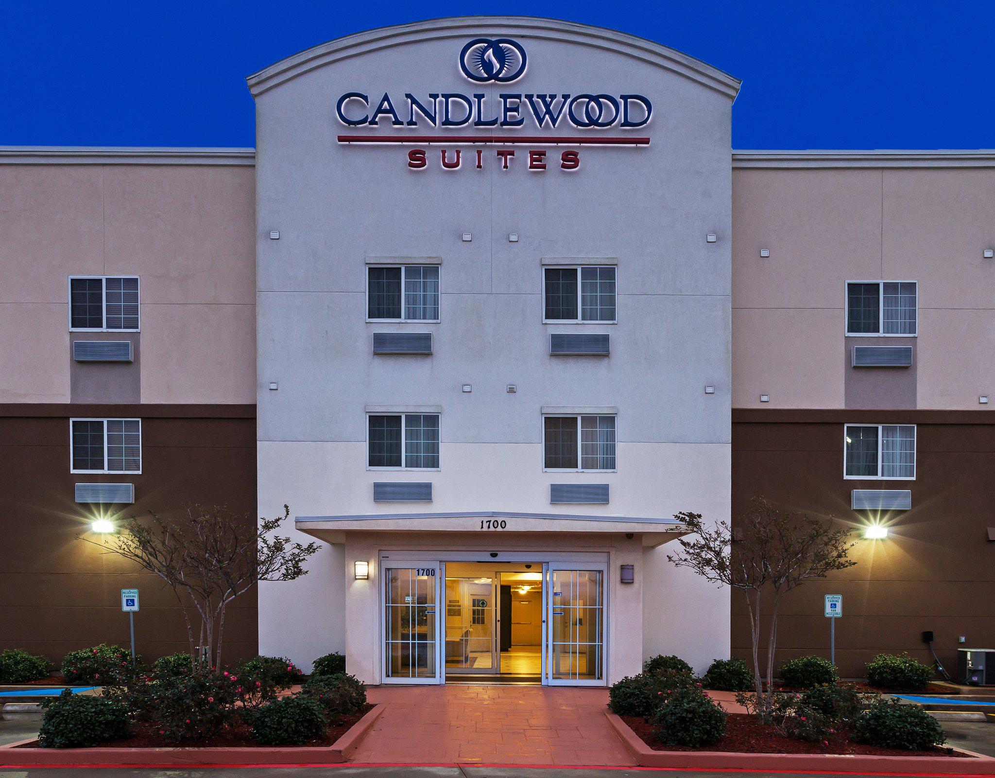 Candlewood Suites Texas City Photo