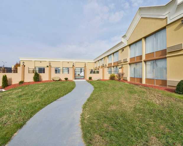 Images Quality Inn & Suites