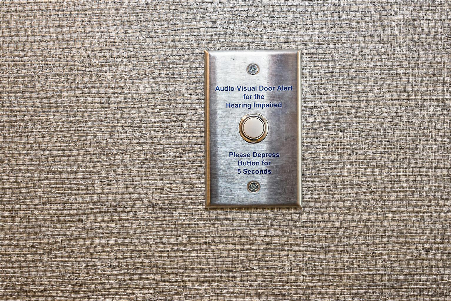 Hampton Inn & Suites Howell Image