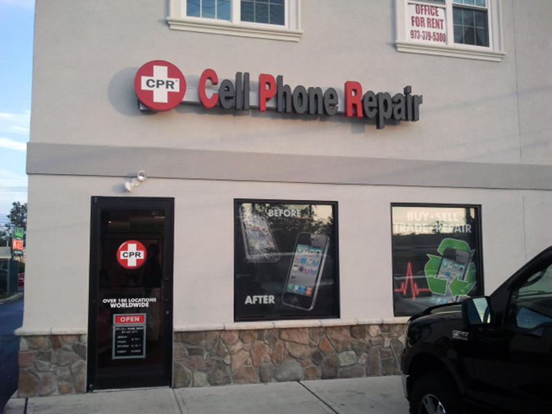 CPR Cell Phone Repair Springfield Photo