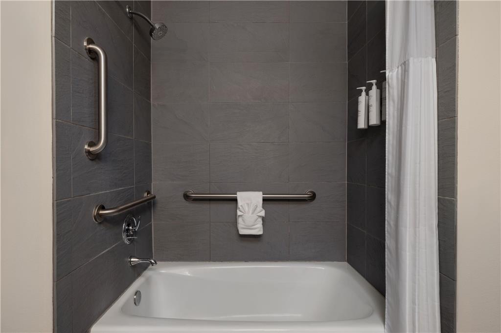 Spark by Hilton Artesia Image