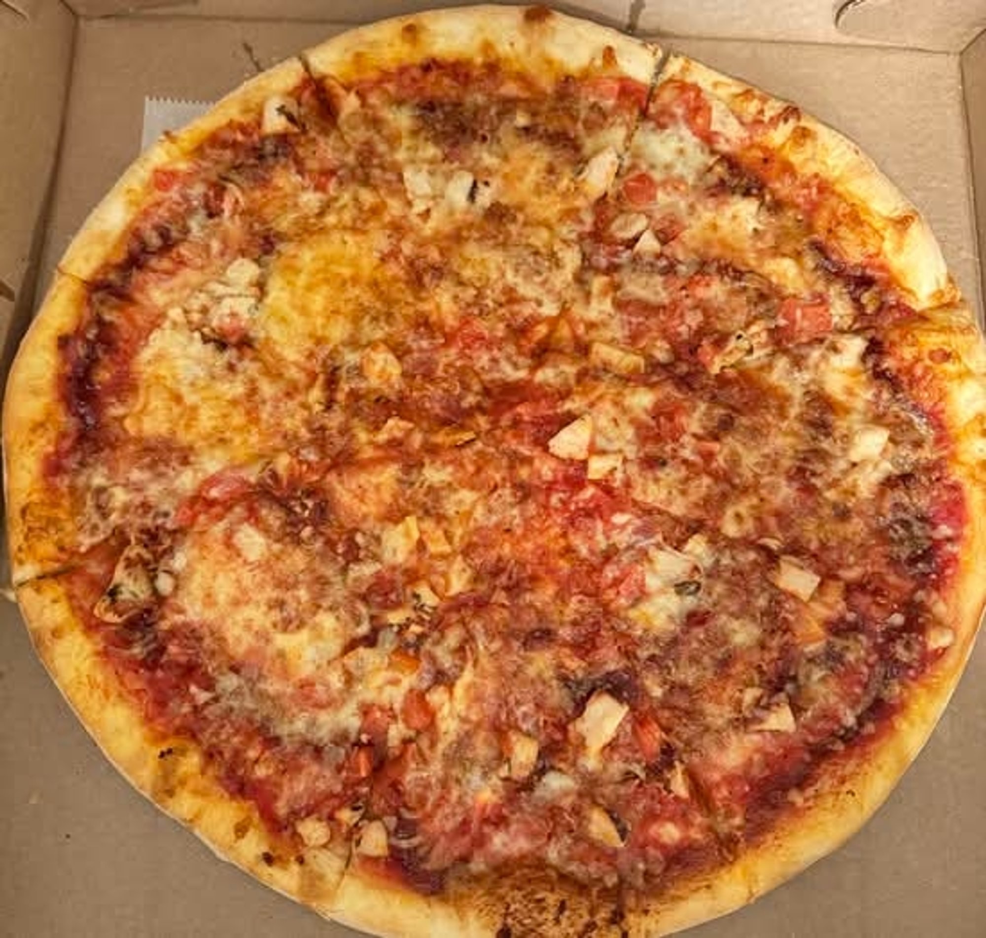 BBQ Chicken & Bacon Pizza