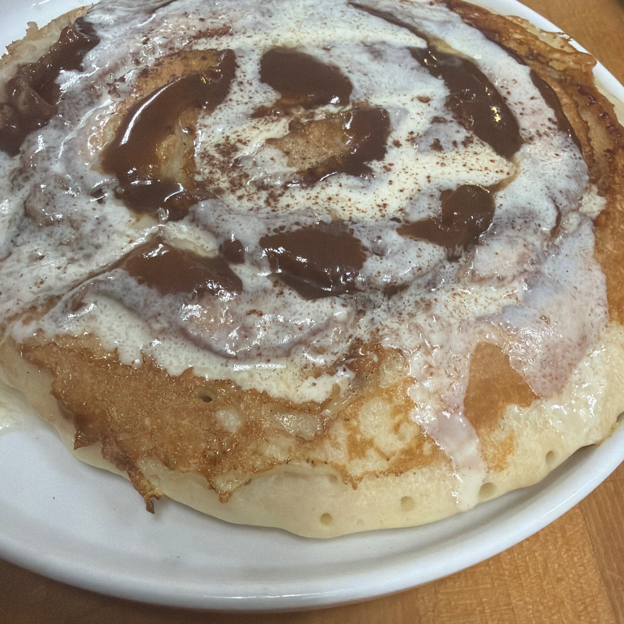 CINNAMON ROLL PANCAKES