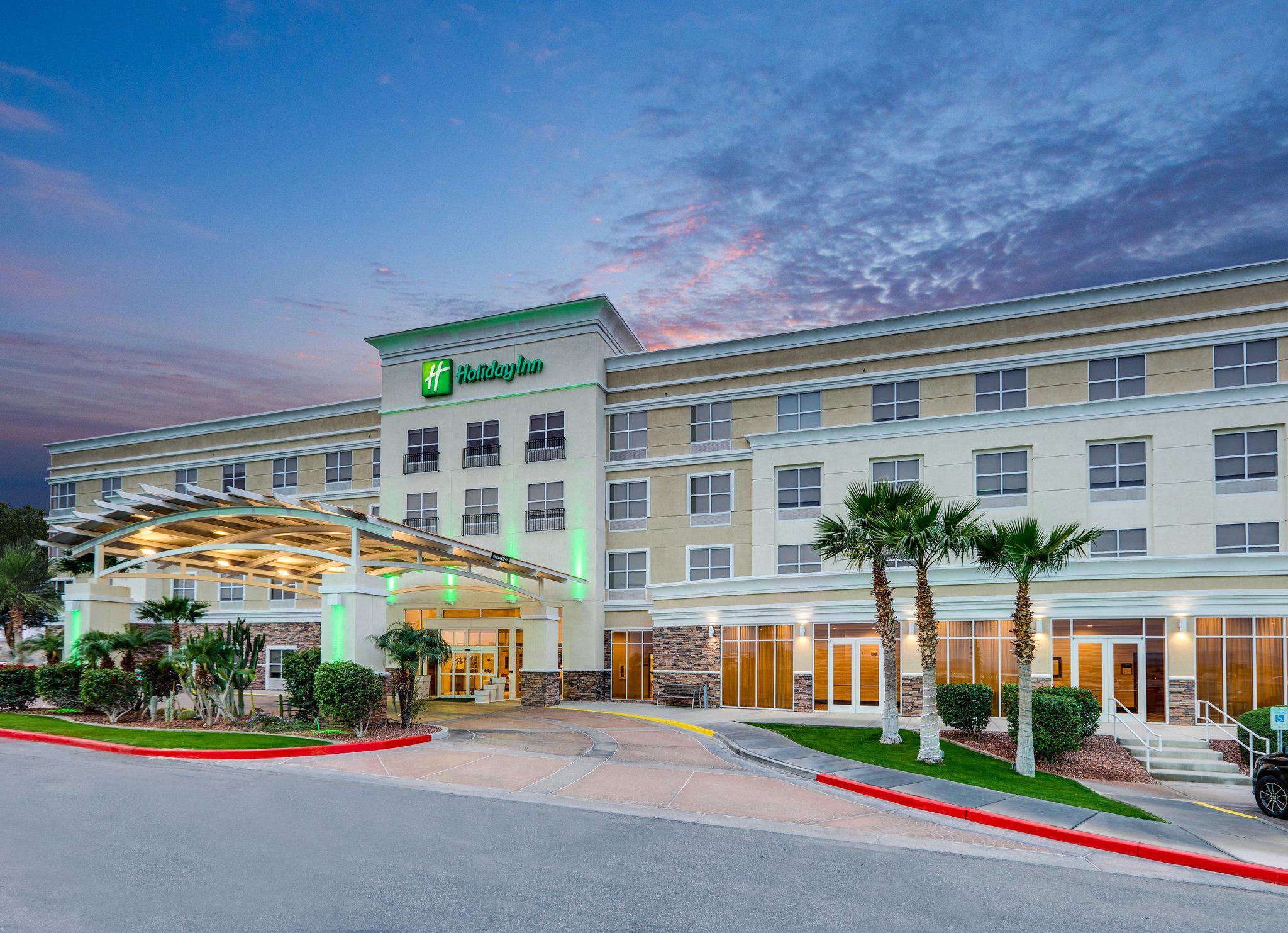 Holiday Inn Yuma Photo