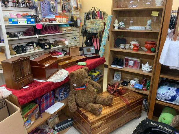 Images Salvage Garden Consignment