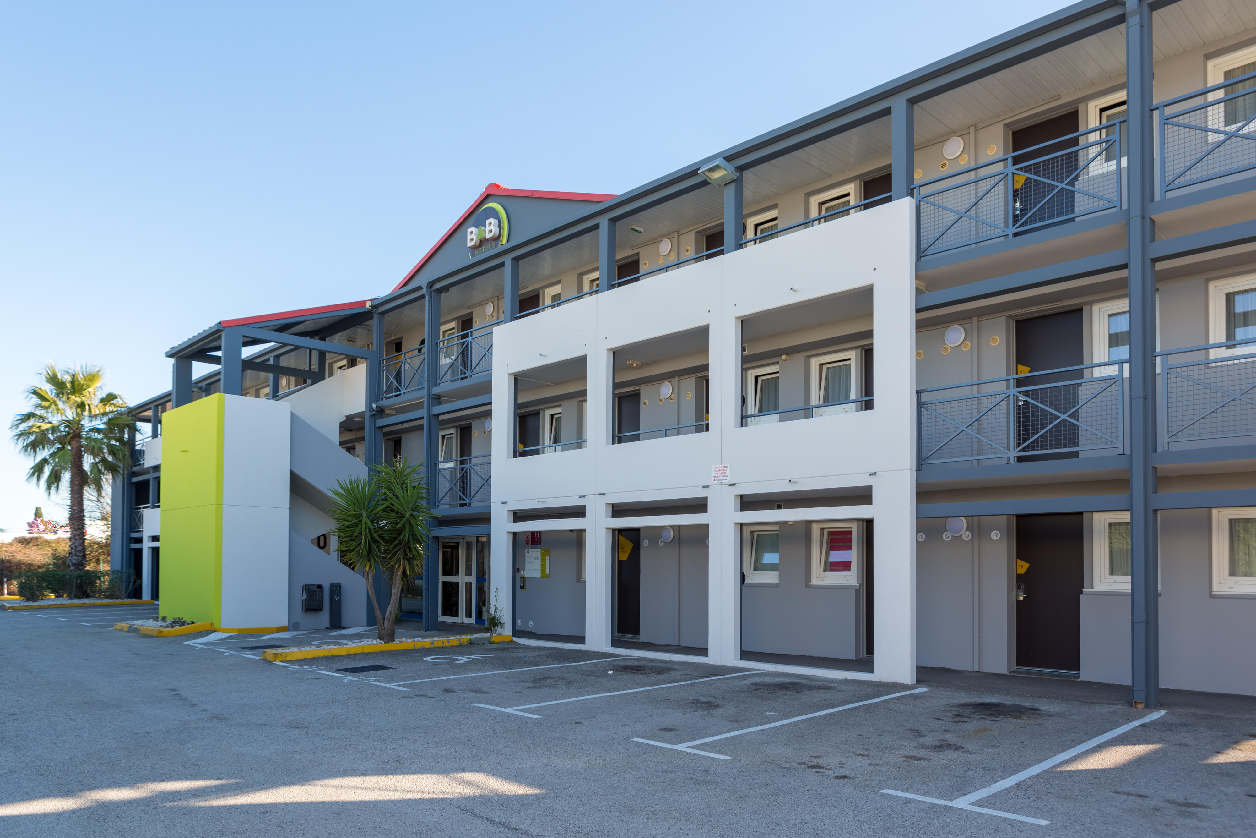 540 Boulevard De L Europe 83500 La Seyne Sur Mer