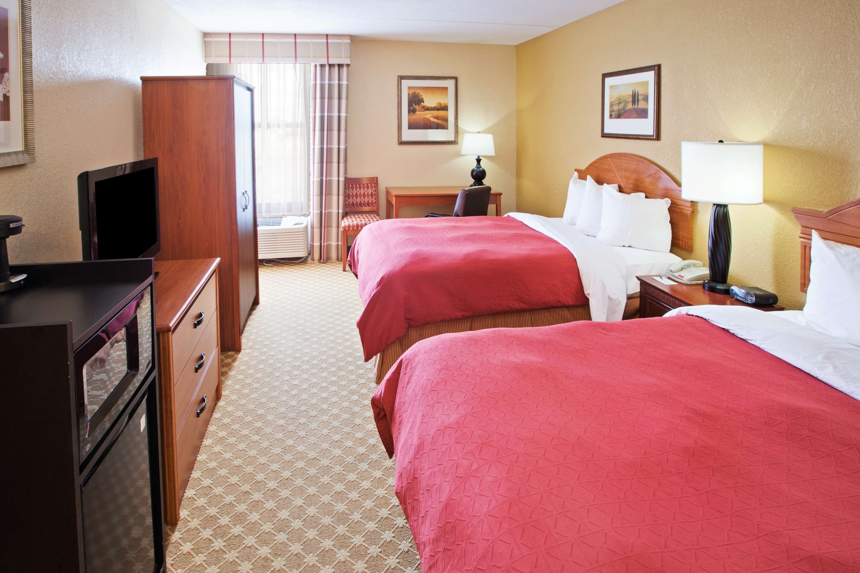 Country Inn & Suites by Radisson, Saginaw, MI Photo
