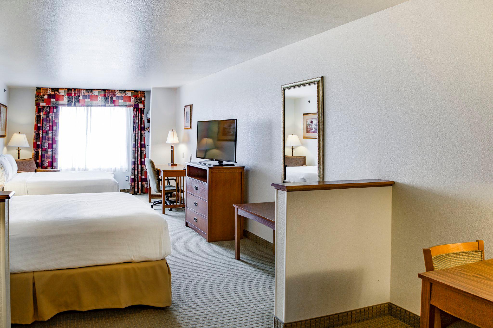 Holiday Inn Express & Suites Jacksonville Photo