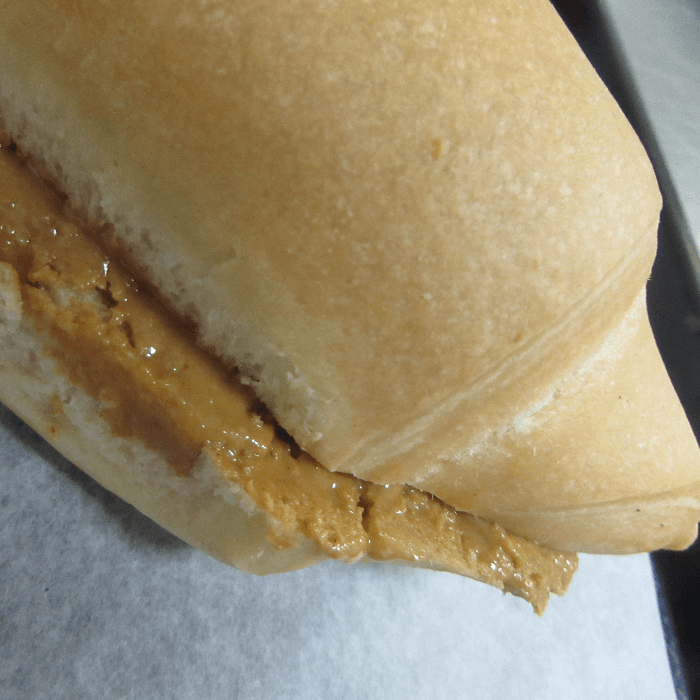 Peanut Butter Sandwich (Pain Mamba)