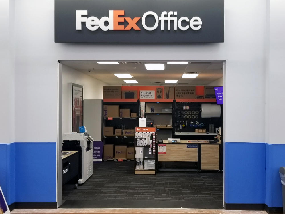 FedEx Office Print & Ship Center Photo