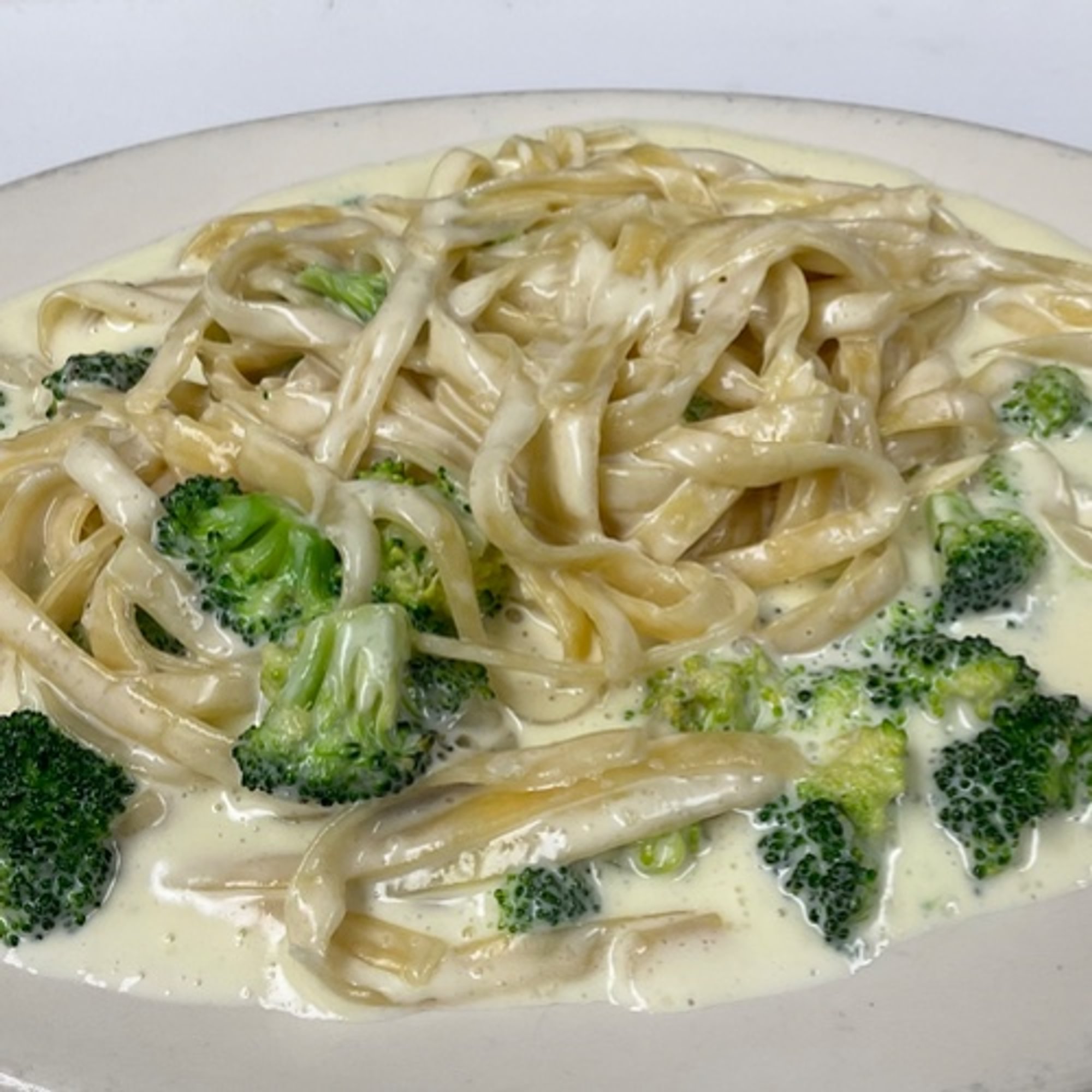 Fettuccine Alfredo with Broccoli